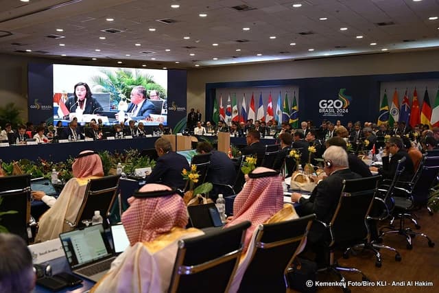 Finance Ministers and Central Bank Governors attending the G20 meeting in Brazil.